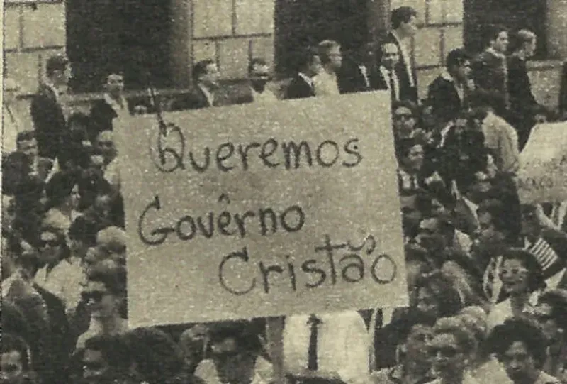 Protesters demanding a "Christian government" before the 1964 coup.